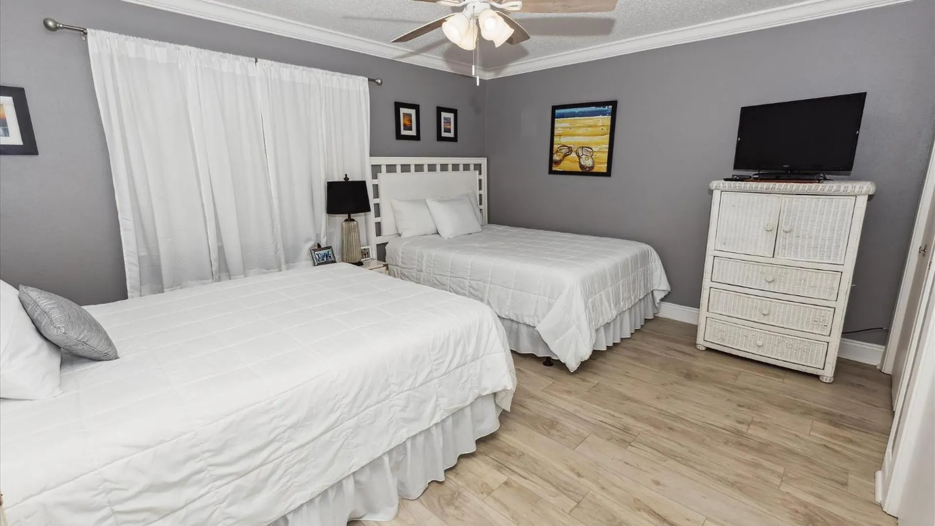 Shoreline Towers 1084- By Holiday Isle Properties Destin United States