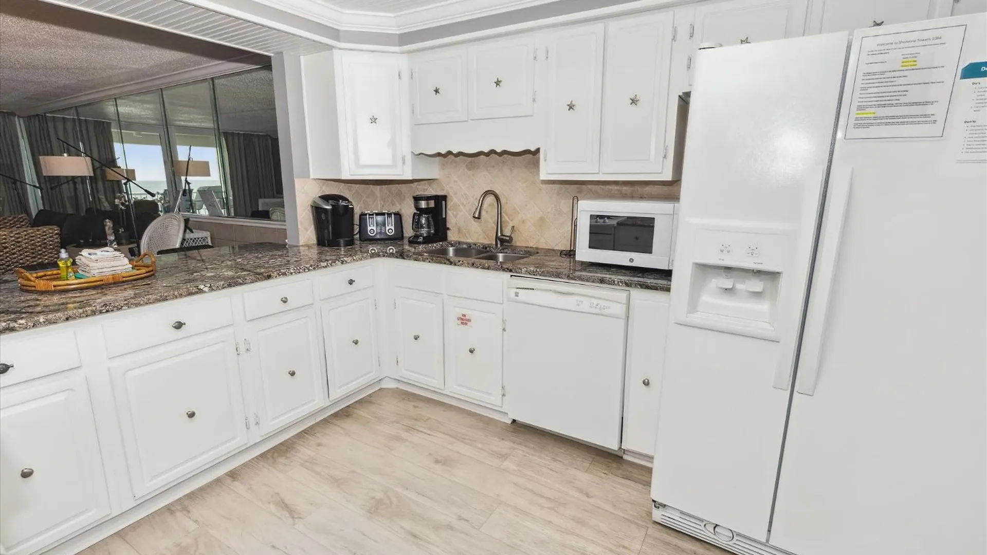 Shoreline Towers 1084- By Holiday Isle Properties Destin 0*,  United States