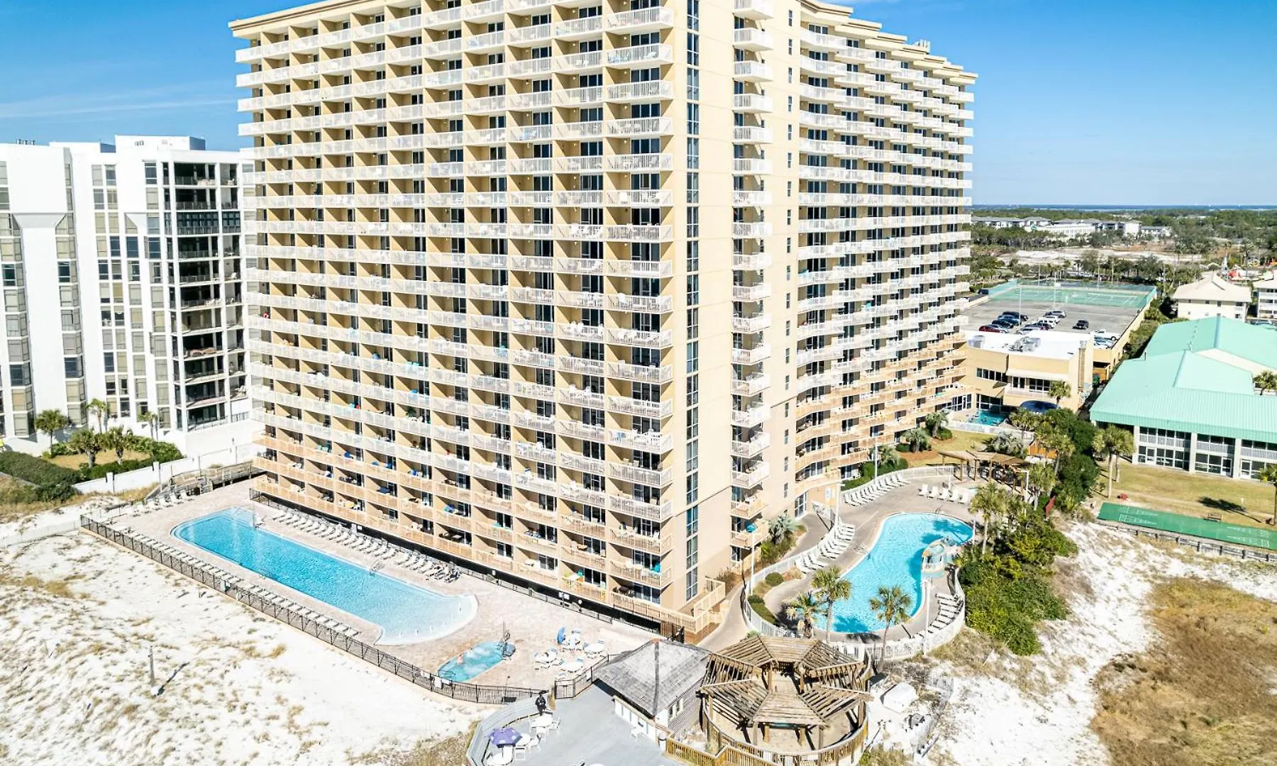 Apartment Shoreline Towers 1084- By Holiday Isle Properties Destin