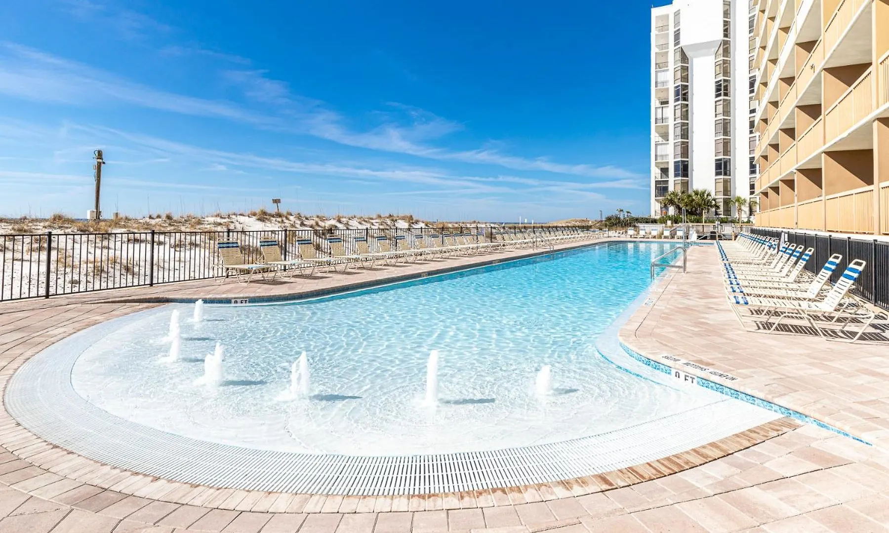 Shoreline Towers 1084- By Holiday Isle Properties Destin