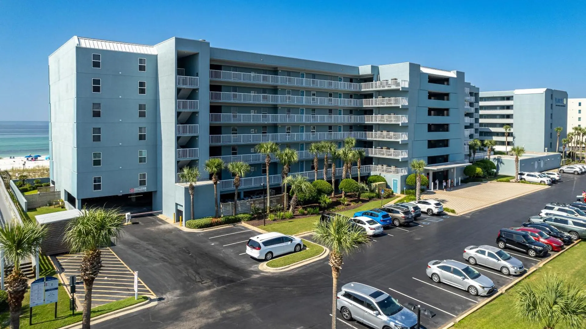 Apartment Shoreline Towers 1084- By Holiday Isle Properties Destin