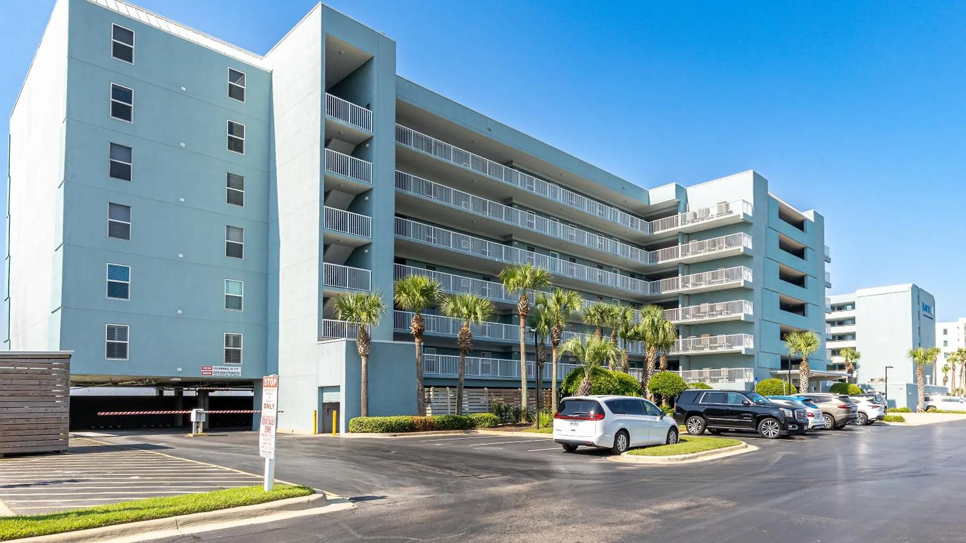 Apartment Shoreline Towers 1084- By Holiday Isle Properties Destin